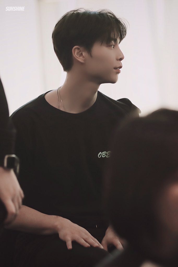 SShine1995's tweet photo. 04/27 🛫️

#NCT127 #JOHNNY #쟈니 

No re upload please https://t.co/YvfbYn8ABL