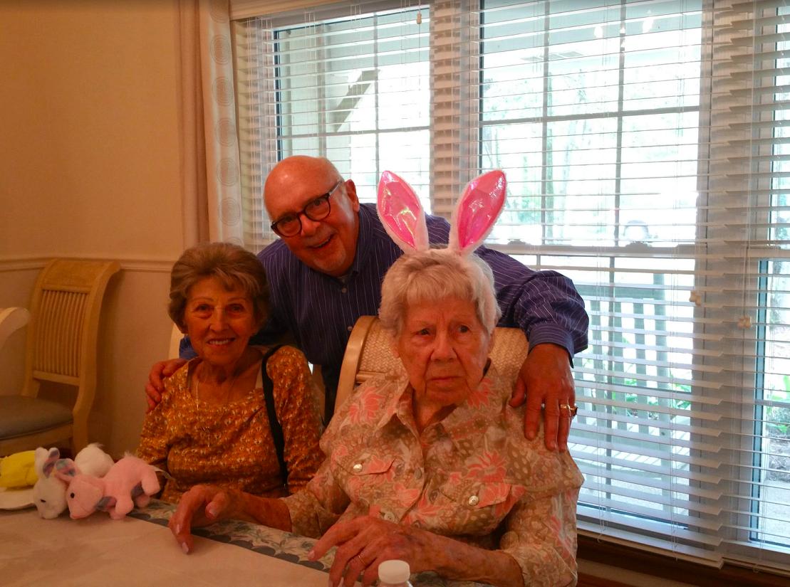 solutioncare_LA's tweet image. Our River Forest Home residents, their families, guests and the Solution Care Homes team had an absolutely wonderful time celebrating Easter together at this year’s luncheon! #assistedliving #sttammany solutioncarehomes.com/2019/04/21/riv…
