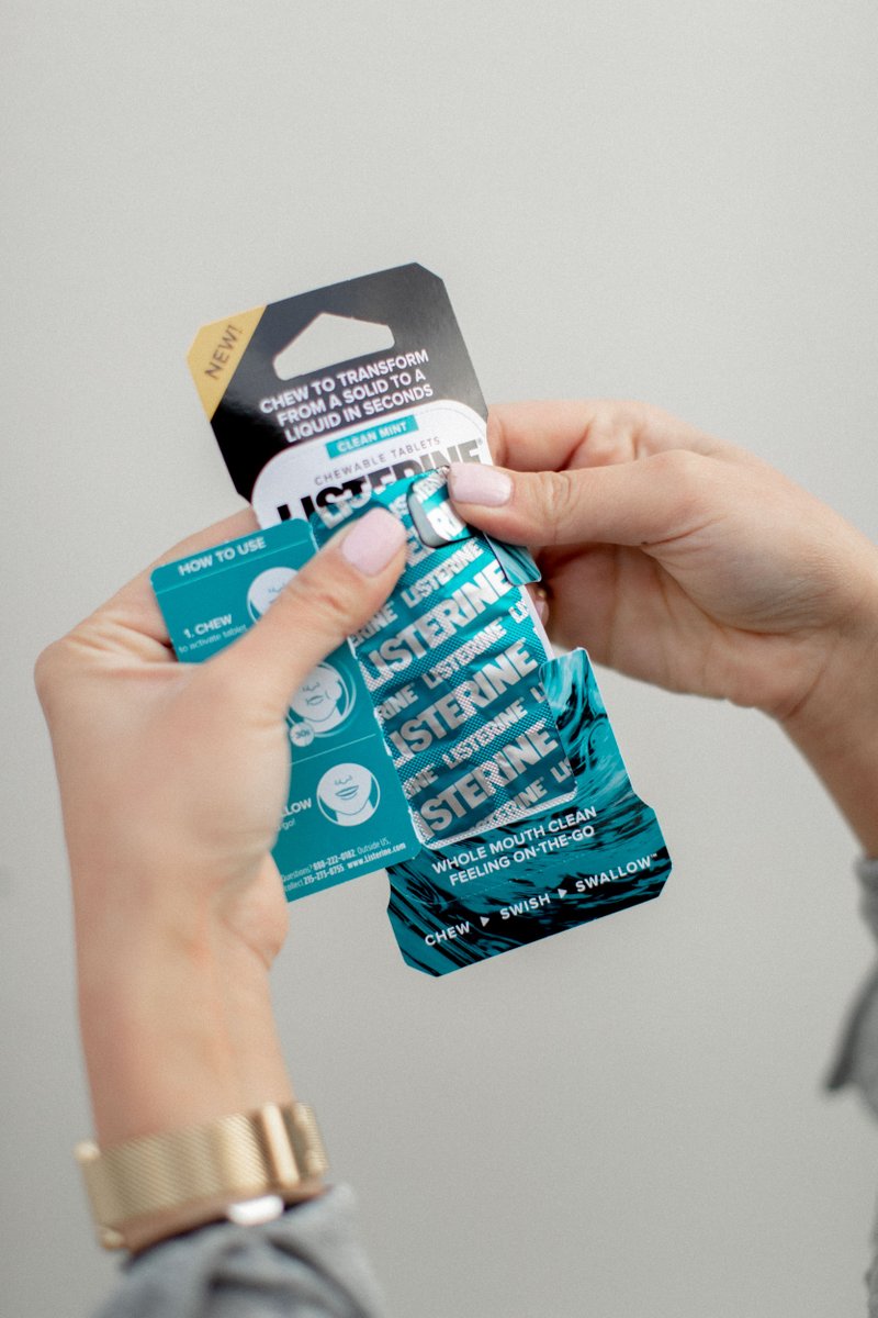 AnTrieuSS's tweet image. I’m collaborating with @listerine at @riteaid showing you how to use their new LISTERINE® READY! Tabs® - read more via link below! #AD #UnleashYourClean #ReadySwishGo #Listerine styleandsenses.com/projects/fresh…