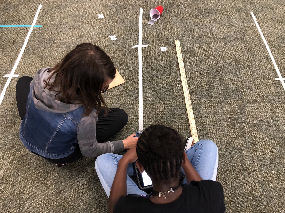 Little ES Library tweet media