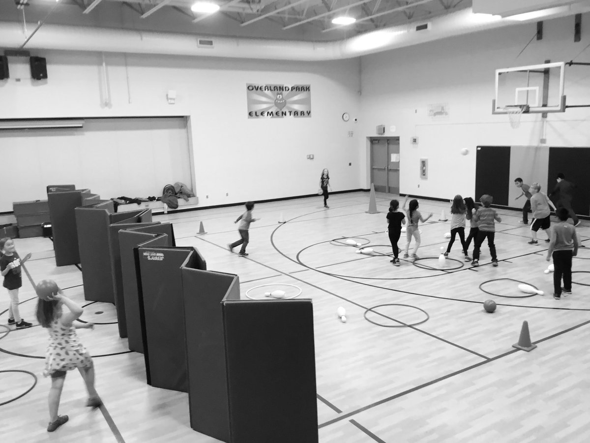 PhysEdOPE's tweet photo. Under the File โClassic Gamesโ: Texas Battleship! ๐ฅ๐ฅ๐ฅ๐ฅ
#PhysEd
#OverhandThrow
#CatchingSkills
#Intense https://t.co/yrNIdHsR91