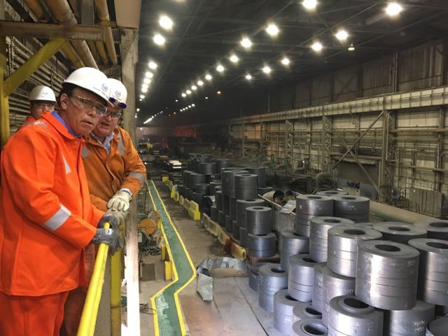 U_S_Steel's tweet image. U.S. Senator Mike Braun (IN) visited U. S. Steel Gary Works to meet employees and to see firsthand our steelmaking capabilities in Northwest Indiana.  It was a
pleasure to host the Senator, his wife and his staff.  Thanks for visiting!