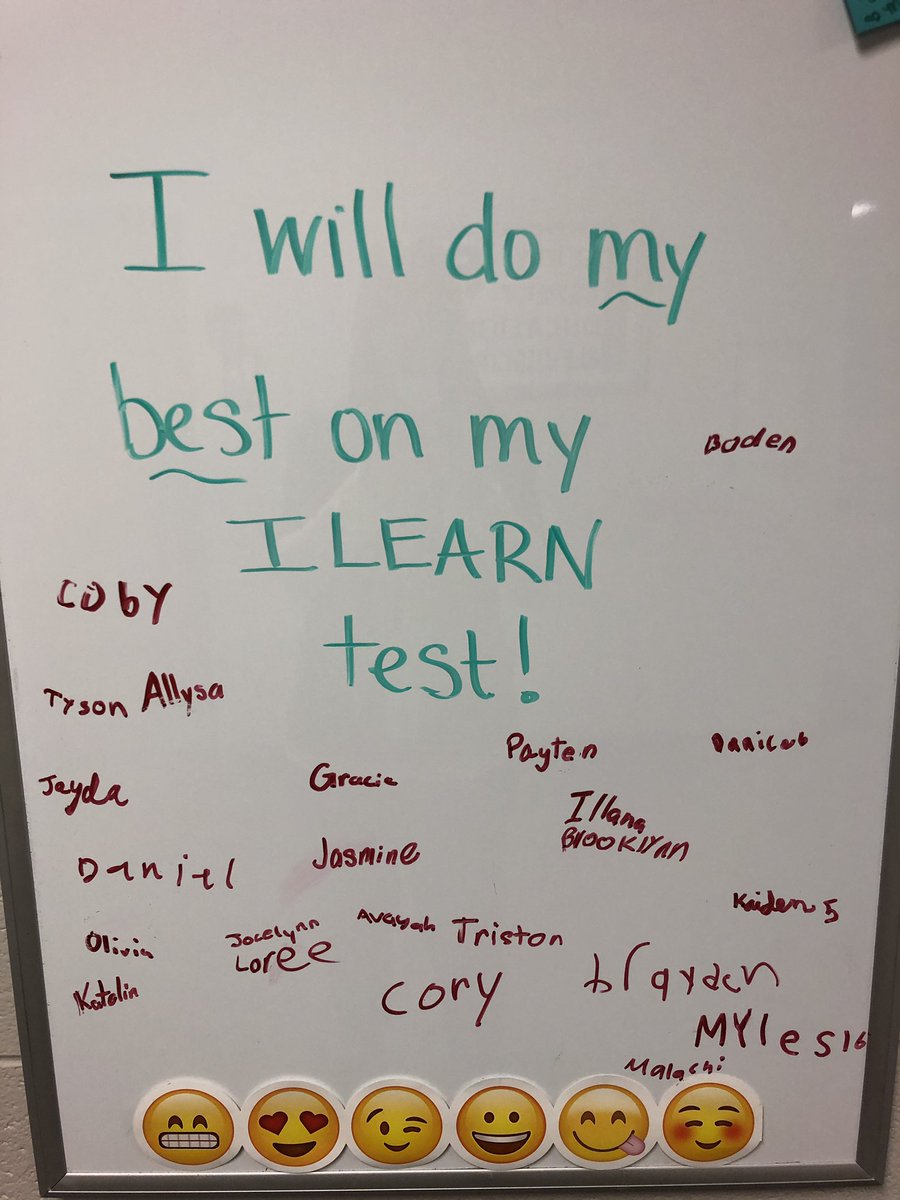 SR_Raiders's tweet photo. Loving SRES hallway greetings. #buildkidsup #alwayspositive #RaiderPride https://t.co/NqubPhfYIt