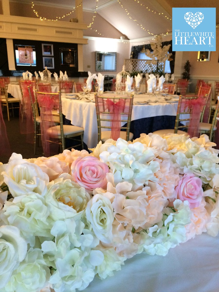 We just love our floral table runner! It matches our flower wall & frame 💕
.
.
.
.
#wedding #dorset #smallbusiness #weddingseason #strictlyweddings   #bournemouthwedding  #awardwinningweddings #floralwedding #thelittlewhiteheartco