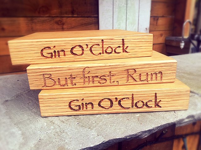 HARTYS_Gifts's tweet image. Good evening!
Our drink related products make excellent gifts for a #beer, #gin, #rum or #wine fan! 
#Handmade and available in our online store, where there's lots more to see! 
Free P&amp;amp;P across our whole range.
hartys.co.uk/store
#womaninbiz #wnukrt #hartysbrand #shopsmall