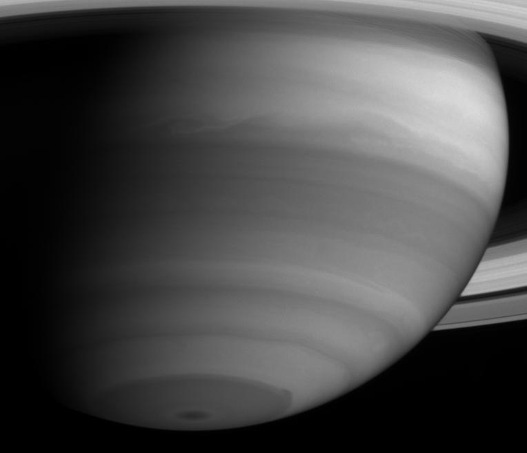 Atmospheric Detail in Infrared: Cassini captured intriguing cloud structures on Saturn dailyrings.org/2019-04-29