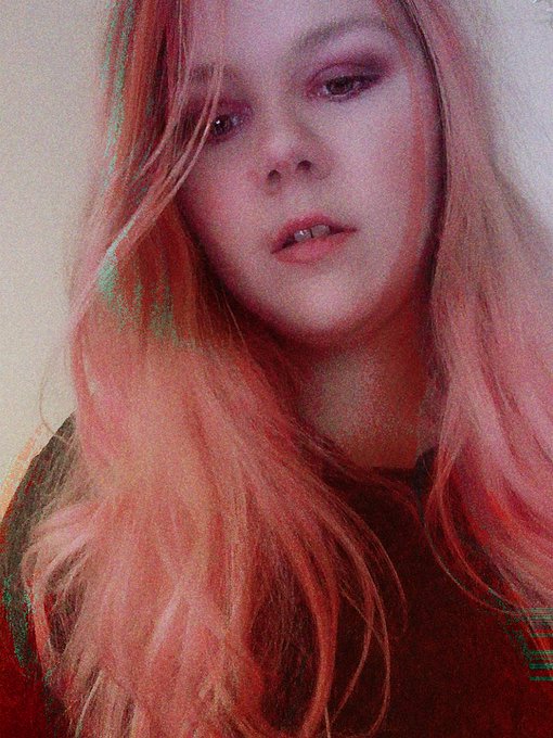 watch my #porn here: 💕https://t.co/7cyO8Jvyrl💕  #selfie#pink hair https://t.co/gBvVpQ06O2<a href="/tag/porn"class="tags">#porn</a>