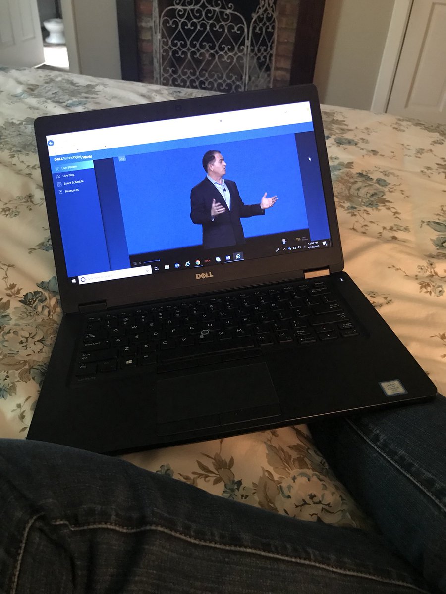 Michelle Mosmeyer tweet media