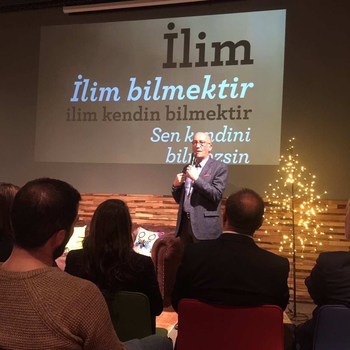 “Konumlandırma haddini bilmektir. İyisiyle kötüsüyle kendini kabul etmektir.” #markaolemi <a href="/omersenguler/">Ömer Şengüler</a>