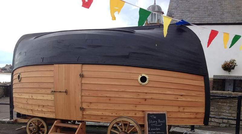We are very excited that this beautiful story boat will be at Sea Fest on 18th May with boatbuilder/storyteller Gail McGarva. Please share and help us to promote.
thelmahulbert.com/?q=news/tree-s…