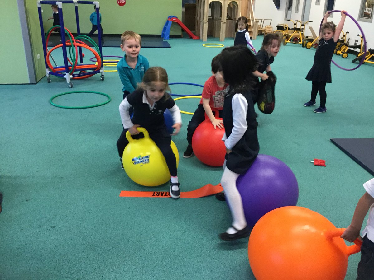 BISCLPNursery's tweet image. The #FriendlyFoxes have had fun exploring some of our new physical development equipment with races on the hoppers @The_IEYC #grossmotordevelopment #fitnessfun