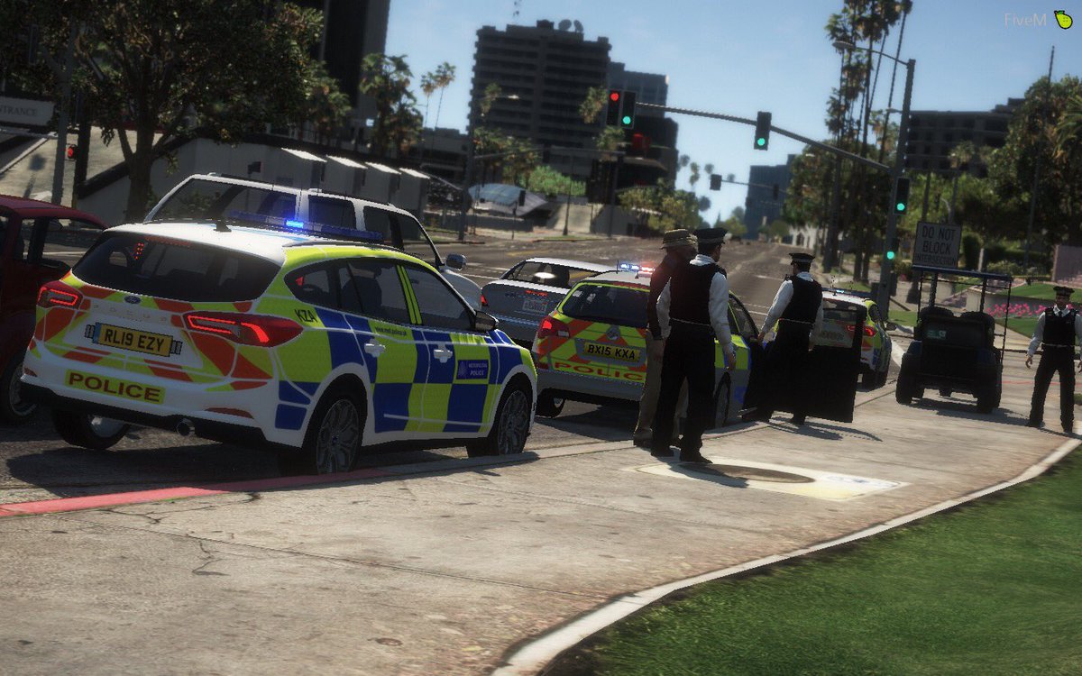archivedclannin's tweet photo. Our new fleet of Ford Focus IRVs began their first deployments across the BCU last night. Fantastic tools for law enforcement and look quite nice too! #CouldYouDriveOne #CouldThisBeYou #OfCourseItCouldSillyBilly #KingstonRPC https://t.co/TfuSRSCyv7