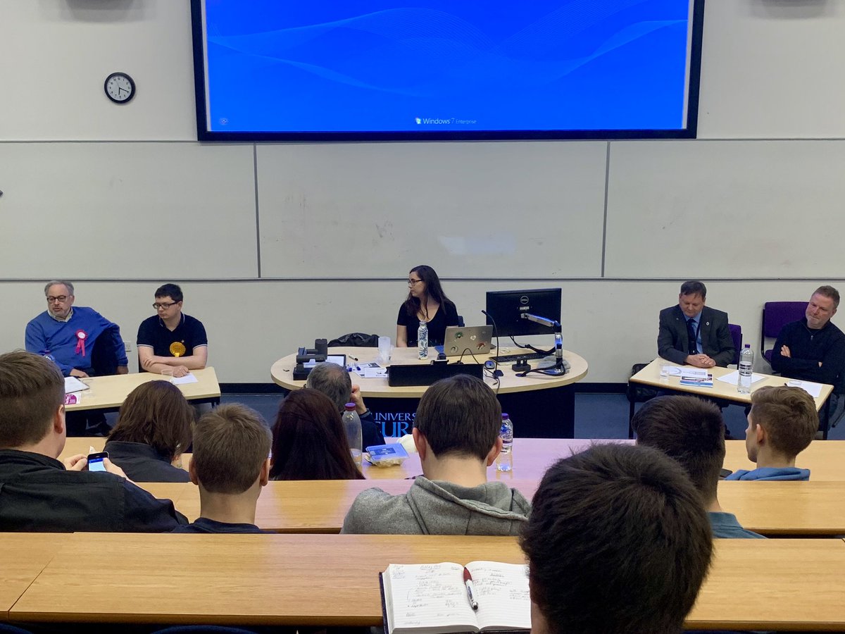 Tonight, <a href="/SurreyPolSoc/">Surrey Politics Society</a> have organised a fab debate ahead of the local elections for Guildford
