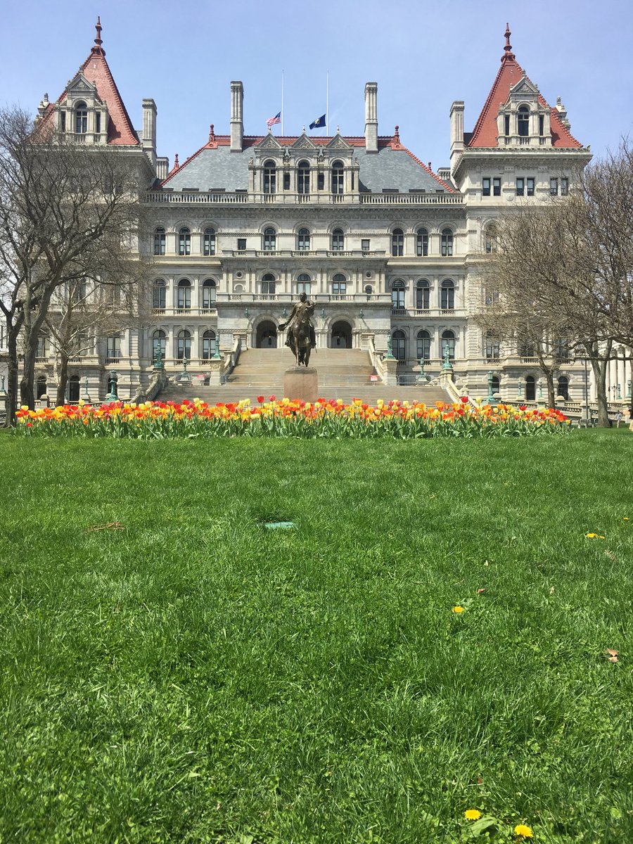 NYCUAtweets's tweet photo. Welcome to Albany for the 2019 #StateGAC! We’re gearing up for two days of learning, networking and advocacy. https://t.co/AIgdG2DGbx