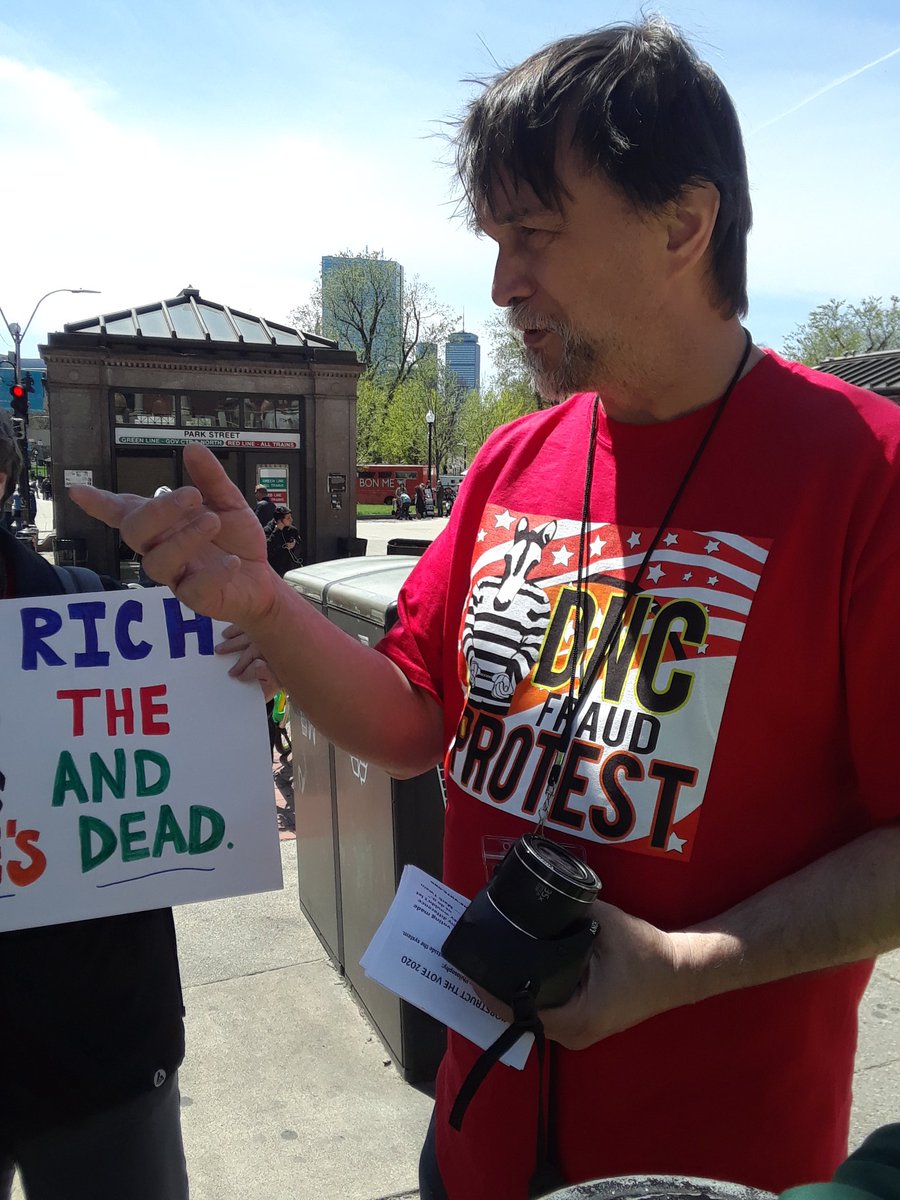 obstructthevote's tweet photo. Check this out, we're in Boston educating the public about Seth rich in a corrupt system that kills whistleblowers! #ObstructTheVote #SethRich #Podestaemails #ShawnLucas https://t.co/cWNUwdEPXo