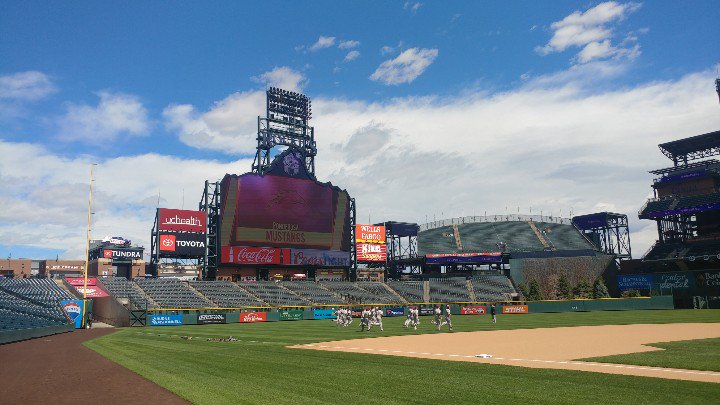 PondoStangGang's tweet photo. Today's @pondbaseball game v Fruita has been moved up to 3pm to try and beat this BEAUTIFUL Colo. weather we have in store for tn. Sounds like a great day to grab a blanket & something hot to drink and cheer on the boys! Final playoff push starts today. #phsmustangs @phsmustangs https://t.co/YTIKAmtXp6