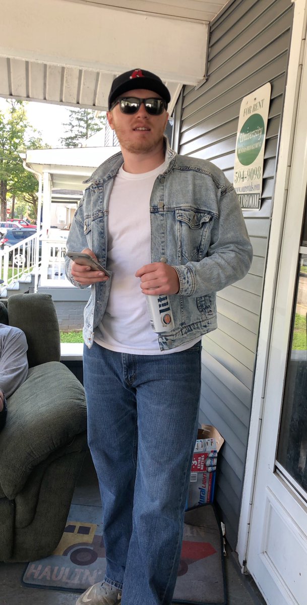 Happy birthday!🍻🎉 Enjoy these pics you made me take of you so they could get sent to a girl for you to talk to 😂