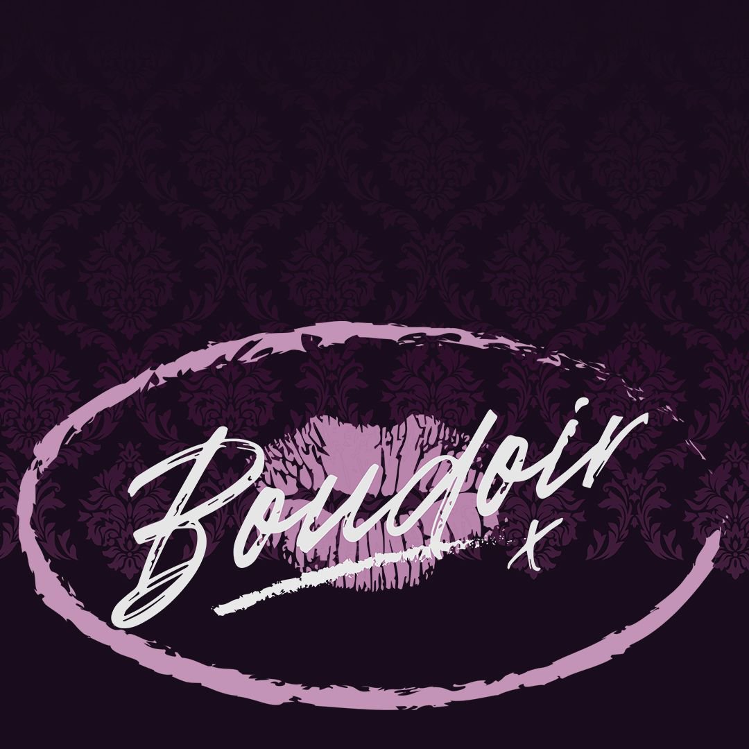 Boudoir shoots, a great way to treat yourself or a loved one. Perfect for a gift to the groom from his Bride.....⠀
⠀
#photoshoot #boudoir #forher #fashion #photooxfordshire