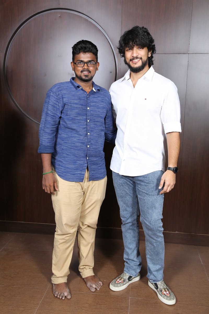 GKFC_Madurai's tweet photo. @Gautham_Karthik brother photoshoot with pasamana #madurai fans !
👉👉 @GKFC_Madurai 
@dir_muthaiya @StudioGreen2 @GauthamFanss  @Theni_Gopi @Gauthamfcmumbai  @gautham_fans #Devarattam #DevarattamFromMay1 #DevarattamCountdown https://t.co/Eu7SNQ4prj