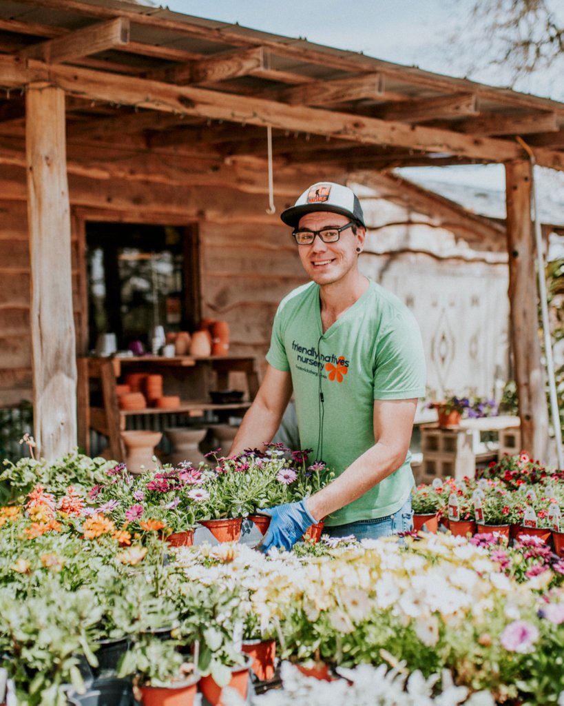 AbsoluteCharmRE's tweet photo. Friendly Natives for all of your planting needs! 
We love shopping local. You should too ❤️ #shoplocal https://t.co/NEKnwD9eSS