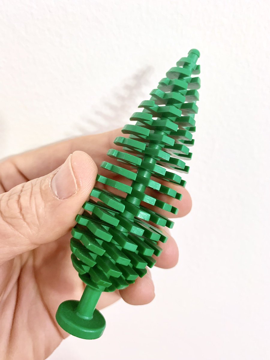 I just found this #LEGO butt plug in my collection while sorting. Anybody  want to give it a try? We can film it for your Snapchat or OnlyFans. Hit me  up.