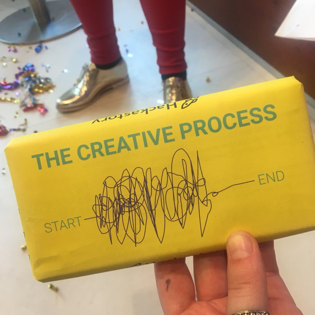 sophie_merle's tweet photo. #RTLfactory #hackathon Les équipes de #M6 défendent les couleurs du groupe à #Berlin et planchent sur les #fakenews . On cogite , on cogite !! https://t.co/ZIz69tq70R