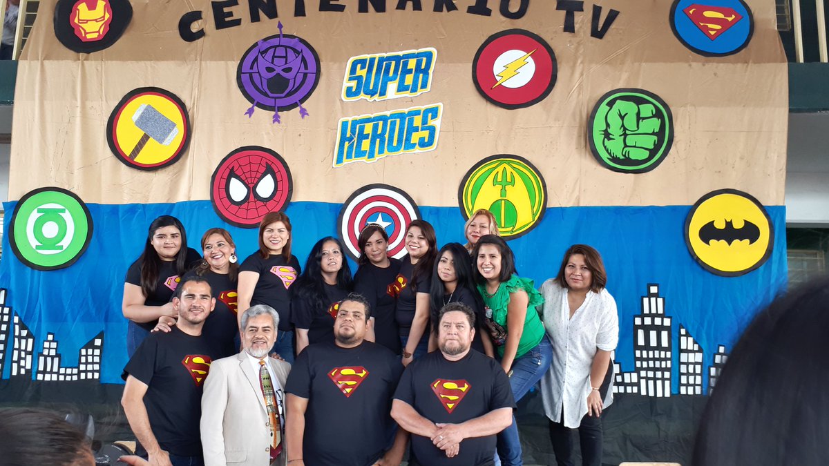 #SúperHeróes Esc. Centenario T.V. #Saltillo <a href="/SEducacionCoah/">Educación Coahuila</a> <a href="/mrikelme/">Miguel Riquelme</a> @HiginioGlzC