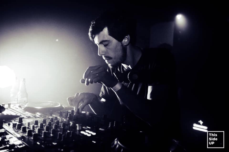 Gabriferreira's tweet image. Algunos shots del fiestón que se armó en este 3er aniversario de @thissideupbcn junto a Theus Mago, Diego Montiel y Martin Noise.

Ph: Laura Jollit
Link del álbum: bit.ly/2GWJJHR

#techno #thissideup
#perisphere #sideupworks