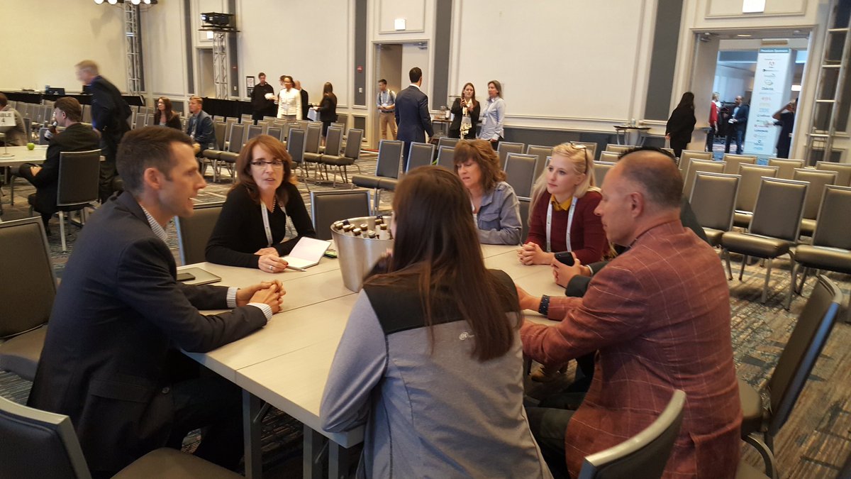 Hosting a roundtable discussion on #B2B #commerce + come join my keynote preso tomorrow 11am-tuesday #b2bonline #AdobeB2B #AdobeHighTech