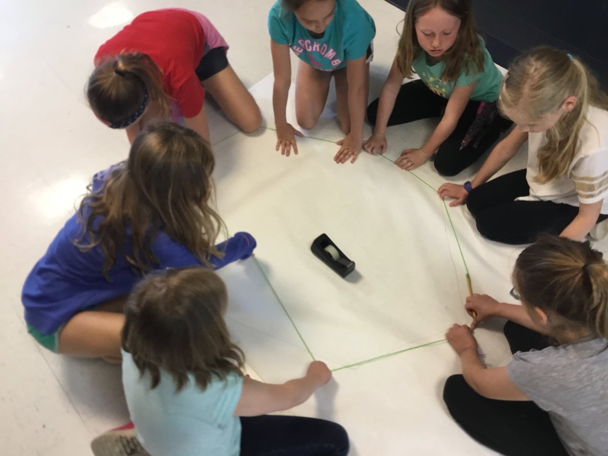 MoltenisMarvels's tweet image. Our experiences from Saturday's Dragon Dash inspired us to recreate the 1-mile fun run &amp;amp; the 5K (pretty close to scale) @SMSD_Corinth We loved measuring &amp;amp; designing tracks to race our @Ozobot for some #screenfreecoding