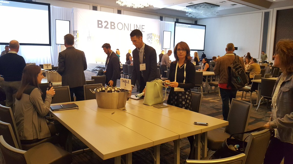 MsSonicFlare's tweet photo. Great turn out to see @IngersollRand @dsw_us @eatoncorp and others joined discussions led by @Jill_Steinhour #AdobeB2B #b2bonline #b2bonline2019 #24NotionMedia #chicago https://t.co/KlqA7I6oJ6
