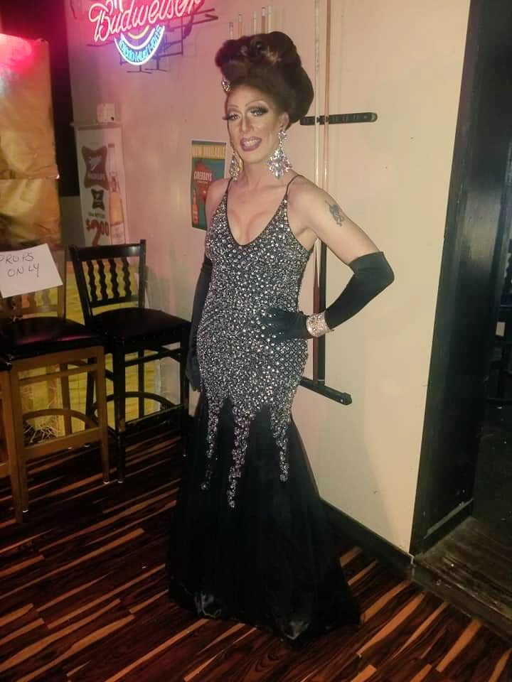 FelicityPoussey's tweet photo. Evening gown from legends newcomer last night.... https://t.co/iIhDhjGZBP