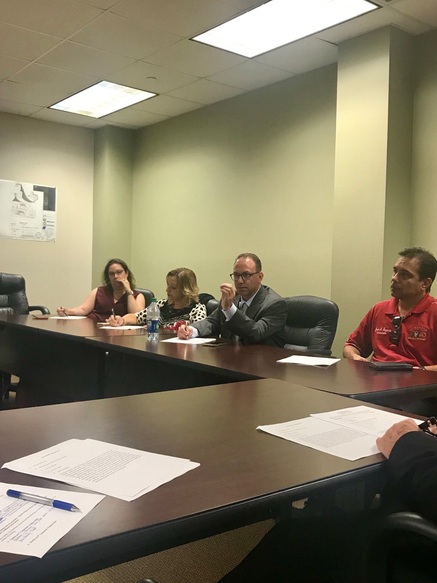 CityOfMissionTX's tweet photo. First meeting of the Wellness Committee! The purpose is to improve and guide health, mental health and well being of our citizens, employees and visitors. They’re also aiming to provide educational opportunities, skills and wellness programs in Mission. #MissionProud #FitMission https://t.co/NxXmWYBe4e