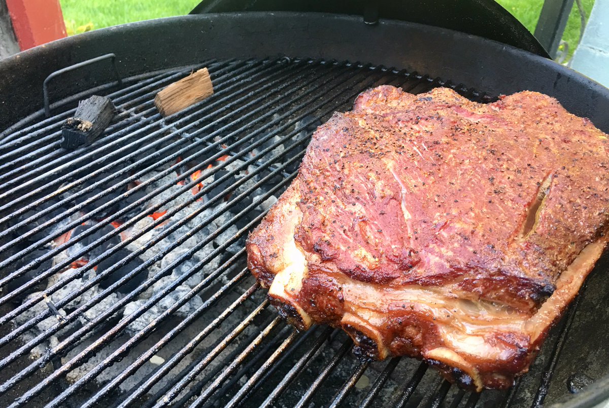 brMullenix's tweet photo. Dinner in Boise!  @WeberGrills @ROCharcoal https://t.co/mp6KI093Gj