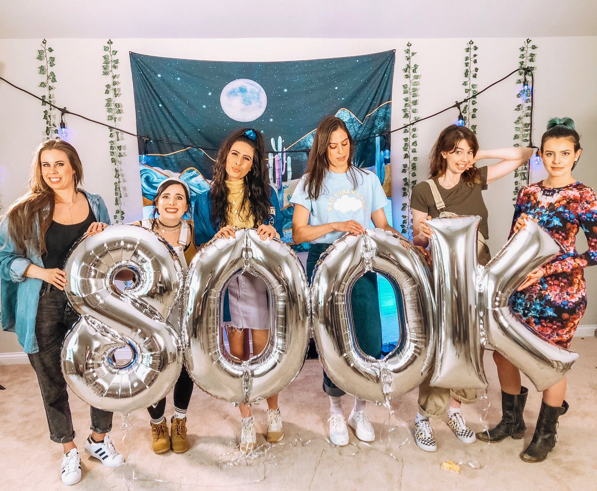 Cimorelliband's tweet photo. THANK YOU GUYS SO MUCH FOR 800K ON INSTAGRAM!!! WOW!!! We are so THRILLED to have so many amazing people following us and cannot believe we are so close to 1M!!! 
We wouldn’t be here without you guys and are so so lucky to get to do what we love for a living every single day 😭❤️ https://t.co/RfqHf9WvgJ