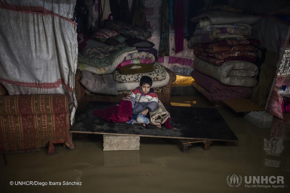 Refugees's tweet photo. As the crisis enters its 9th year, humanitarian needs inside Syria remain at record levels.

11.7 million people in need.
6.2 million internally displaced people.
2 million+ boys and girls out of school.
83% living below the poverty line. https://t.co/lFtx3k3jft