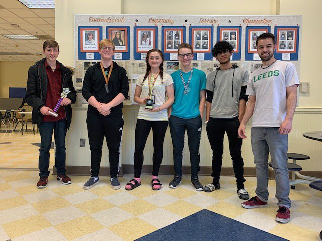 CHHS_Principal's tweet photo. @MontevalloHigh hosted a chess tournament this weekend that drew a great crowd! Congratulations to all the participants and thanks to Mr. Martin for organizing the activities. #BulldogPride https://t.co/0pjTXNDe6l