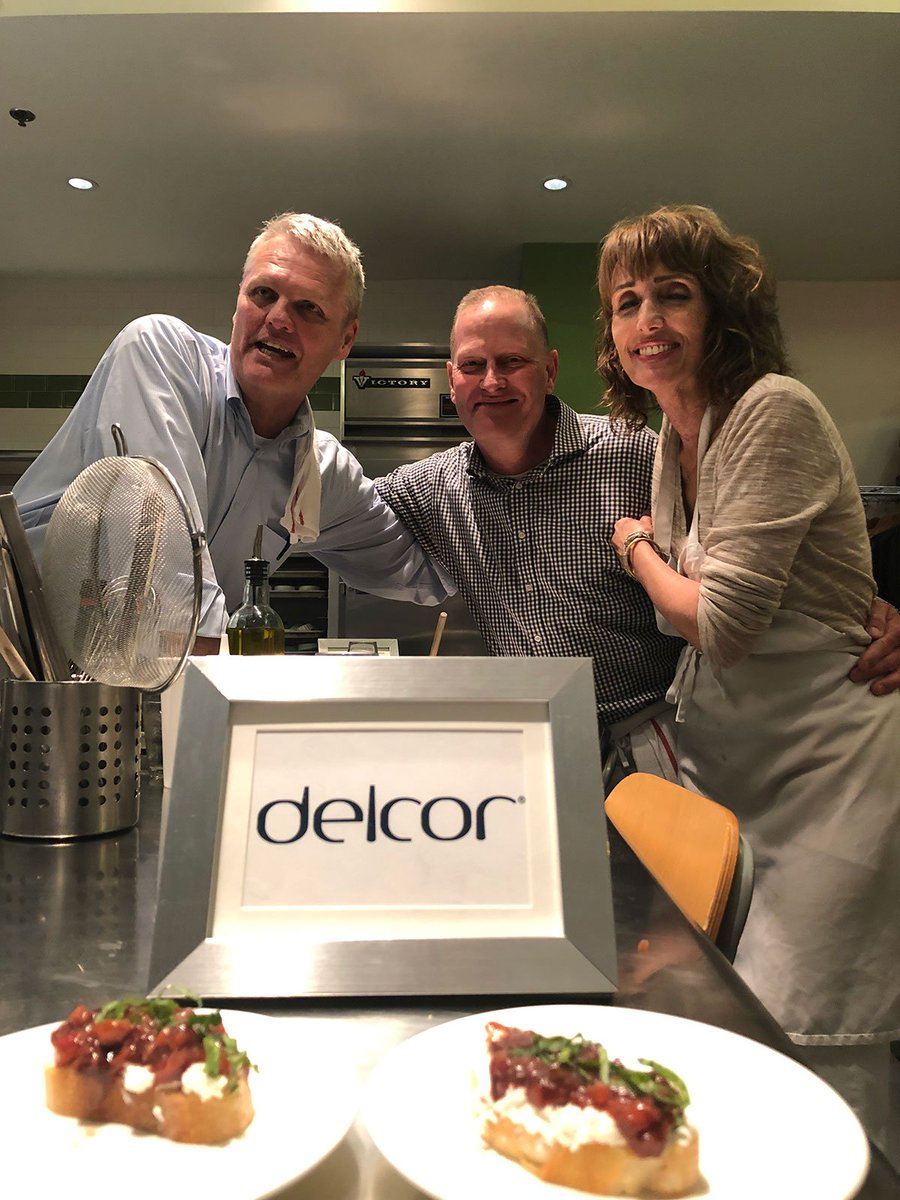 delcor's tweet photo. Great client appreciation event at @culinaeriedc. Teams from @ELFAOnline, @ASAEcenter, @NLCitySolutions, @nasfaa, and @EngenderHealth joined us for the DelCor cooking competition! Many laughs, great food, and ELFA took home the prize. Congrats! #mysteryingredientwasstrawberry https://t.co/x1tLjoyN7g