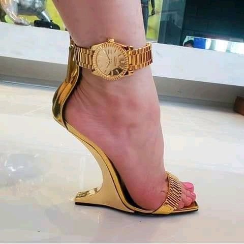 mxevaa_'s tweet image. 