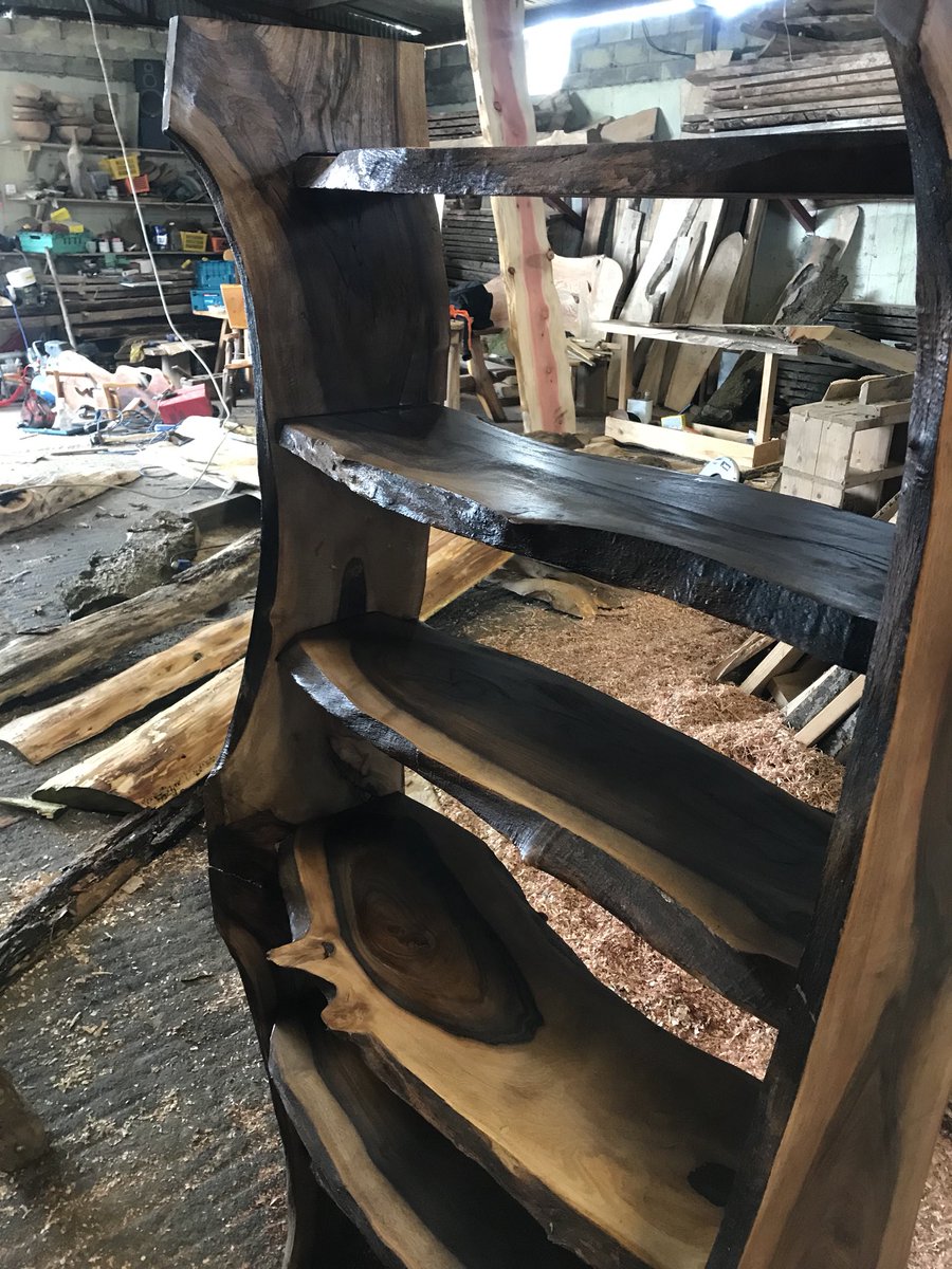 Managed to get my hands on this amazing shelf .It’s 100% black walnut , and made by Peter Corbett . If you can recall Bertie Ahern presenting Ian Paisley with a walnut bowl ,carved with the wood of a fallen tree on the site of the Battle of the Boyne ?.