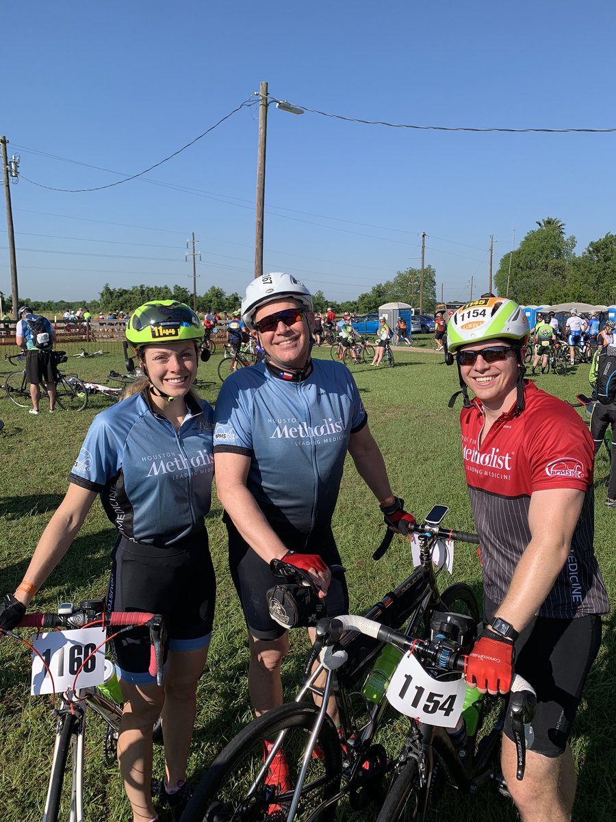lauren_shadle's tweet photo. This weekend we rode 160 miles from Houston to Austin for the @BPMS150 to end #MultipleSclerosis My dad has a form of MS and we love supporting him in this wonderful race ❤️ #bpms150 https://t.co/TYjiPU1hIJ