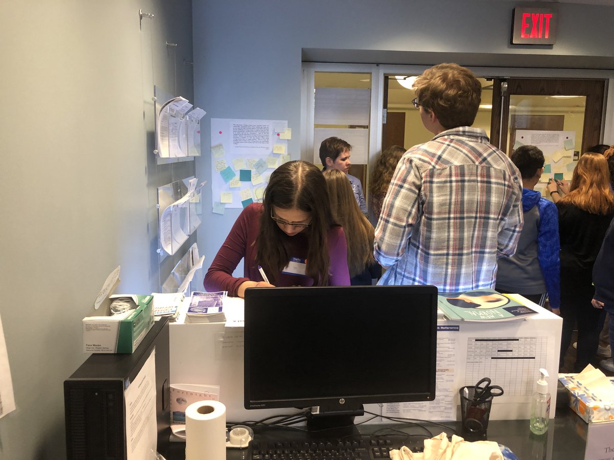 JAustinEDU's tweet image. I'm grateful to all of the incredible students + teachers who came to @umichSweetland today to learn more about #writingcenters + continuing visioning their own. We have a great @WashISD writing center network committed to literacy, community + equity through peer learning. #WC2P