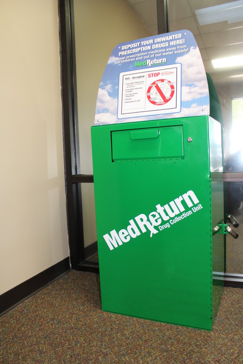 FBISDPolice's tweet photo. 1β£2β£5β£ That's the number of vehicles that stopped by Mercer Stadium & helped us properly dispose of nearly 700 lbs of unwanted medications during #DrugTakebackDay this weekend! Don't forget we have a @MedReturn Dropbox in our lobby year round to accept unwanted meds #medreturn https://t.co/NaYQ8l5BVp