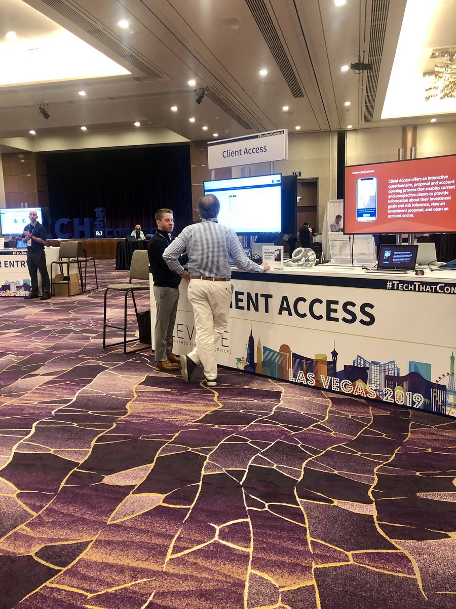 RJFSELEVATE's tweet image. See our technology in action and hear from our experts at the Tech Center #TechThatConnects #RJELEVATE