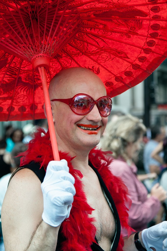 laadelita3's tweet photo. captan  a @pedroferriz3 encabezando  marcha  fifi gay https://t.co/7cJWHZyDpV