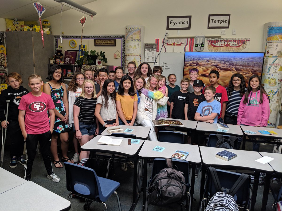PrncplHartsoch's tweet photo. Buljan Middle School is proud to announce that Lara Hatzenbiler @LHatzenbiler  and Jackson DeMos @TeacherDeMos are this year's Teachers Who Make a Difference at Buljan Middle School.  #Buljanpride #rcsdchampions https://t.co/7iehTIkz0P