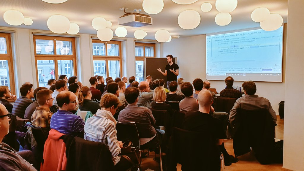thoweCH's tweet photo. Many thanks to @MarcoBehler for his didactically clever and great talk about the internals of #springboot #autoconfiguration. Was a pleasure to have you in Berne @jugch. https://t.co/255kVgoxgp