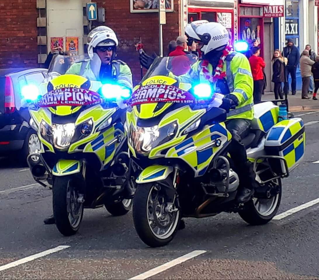 ShaunWest_'s tweet photo. Some of my favourite memories from the last @LincolnCity_FC #ImpsParade in 2017, capturing the community spirit, celebration and policing style.
#ImpsParade19 promises to be a fantastic day this Sunday and more π
βA winner is a dreamer who never gives up.β https://t.co/v4XJQVWtZS