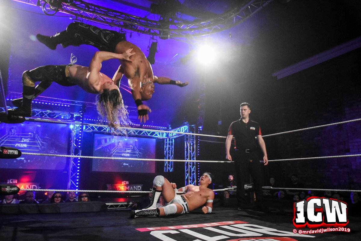 mrdavidjwilson's tweet photo. High flying madness at @InsaneChampWres with @Ricky_KnightJr @LeytonBuzzard and @realjodyfleisch #defyinggravity #whoisPac https://t.co/PhjzRLqYHJ