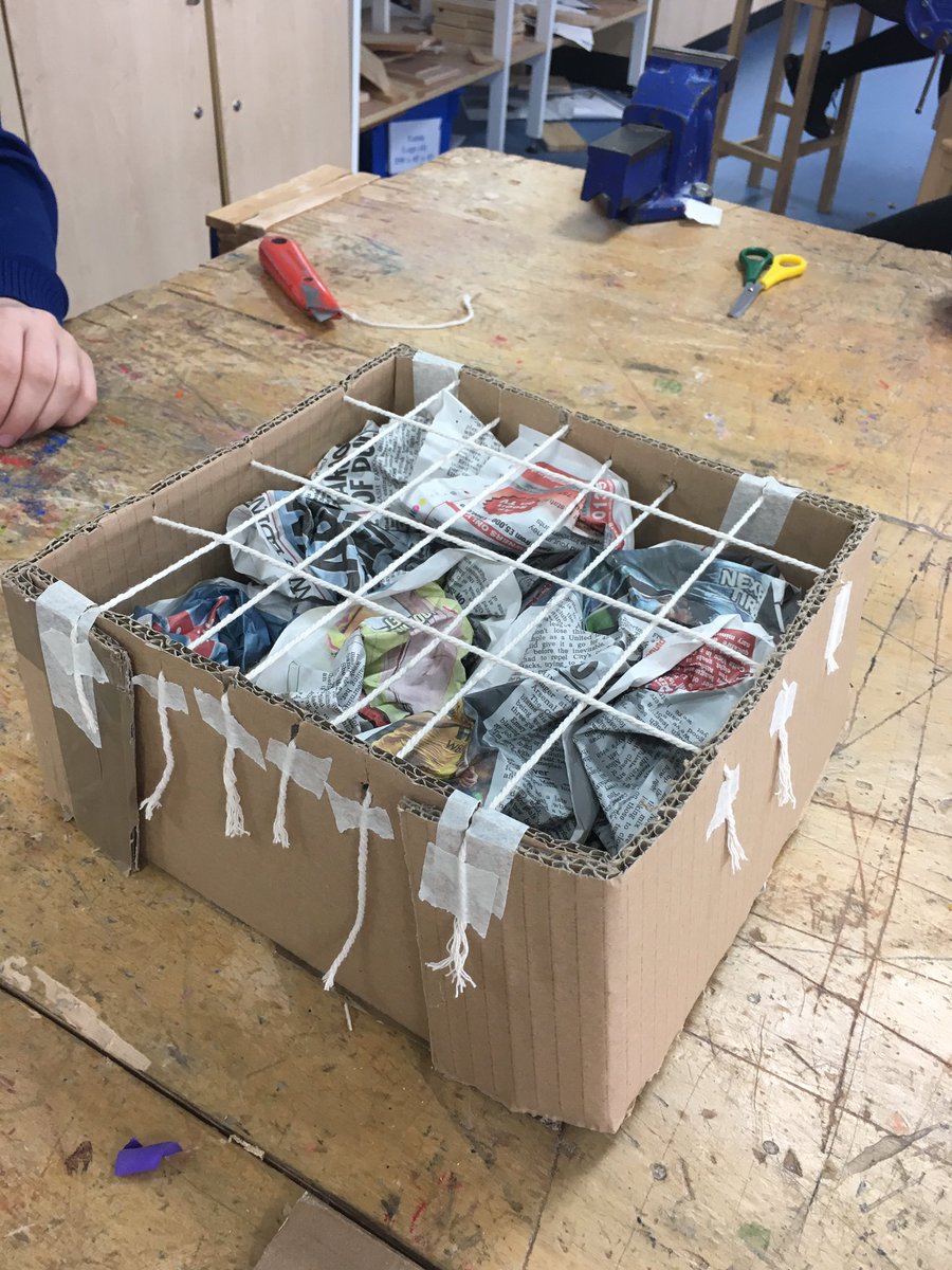 MissMcShane93's tweet photo. Some amazing structures made today from S2 to catch a free falling egg from 3m high without cracking! Well done everyone 👍 #Aspire #aspireweek https://t.co/3PksK3yQWP